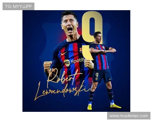 莱万多夫斯基表现稳健，助球队夺得超级杯冠军