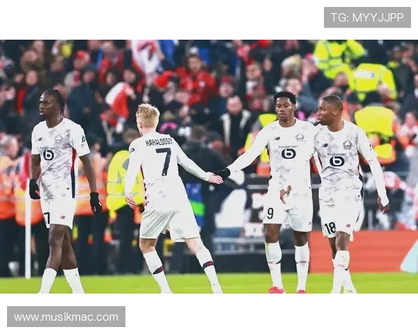 乔纳森·戴维对阵法甲豪门的关键比赛表现解析